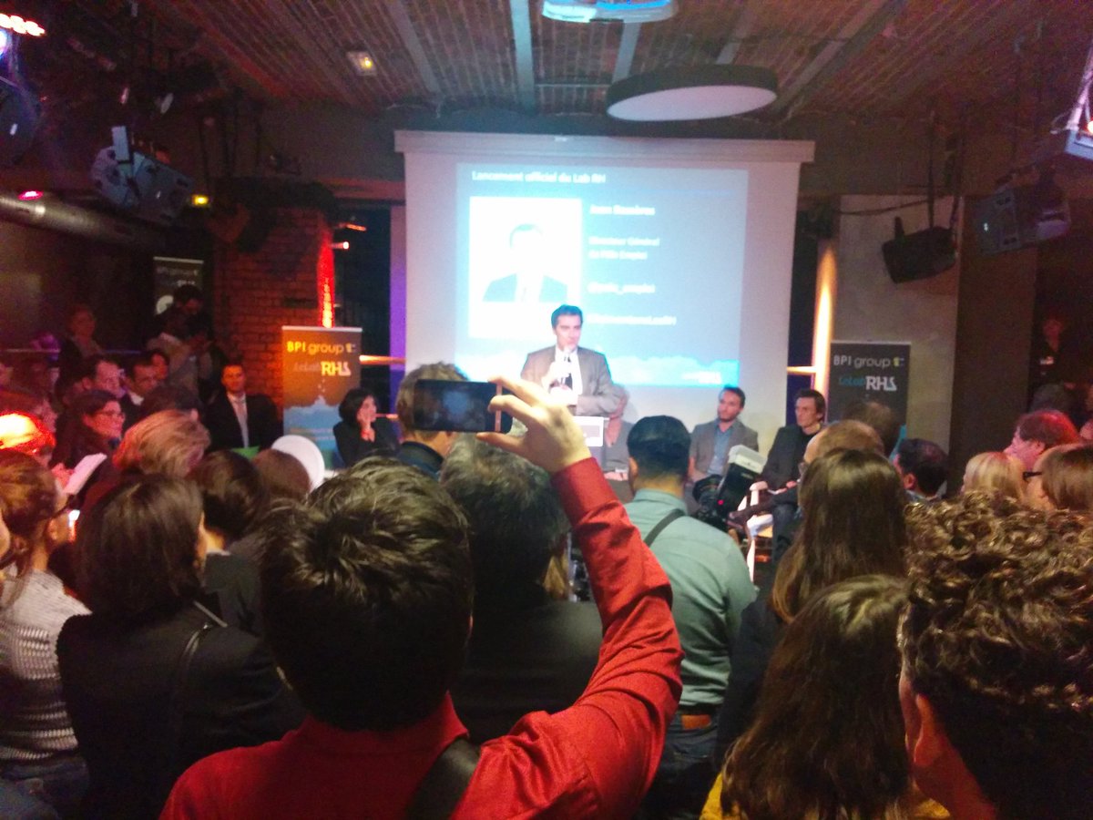 hrflowai's tweet image. #reinventonslesRH avec le @LeLabRH @axellelemaire @MyriamElKhomri @PoleEmploiFR_  @RiminderDotNet