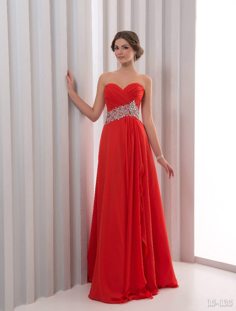 салоны вечерних платьев в липецке. выпускные платья липецк. свадебный салон светланы зайцевой. узкое вечернее платье. вечерние платья липецк.