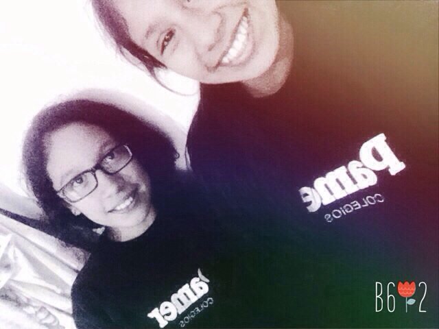 amuriellr's tweet photo. @Majo20107 sabes que te amo 😍👸🙊👑👭💪 https://t.co/2mdO5O820e