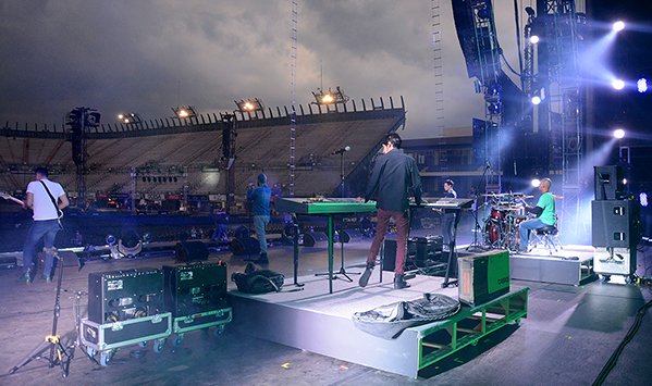 dldmexico's tweet image. En camino al Foro Sol, podrán seguir nuestra participación en los #PremiosTelehit por telehit.com