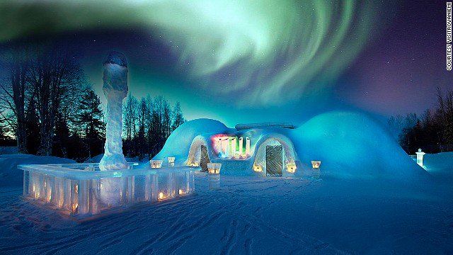 CNN's tweet photo. 31 beautiful sights that'll remind you how incredible our planet is: https://t.co/X7rNF06Req https://t.co/OcMLPkMwb5