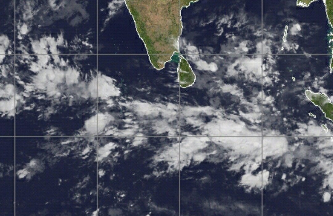 Tv_ChannelOne's tweet image. Prepare for the rain