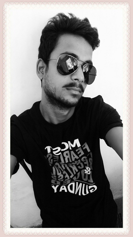 saurabhverma392's tweet image. i am saurabh ,i have got job any field ,i hav3 completed graduation  please help me esquire