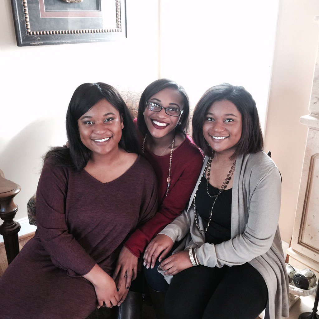 alexusgover's tweet photo. #thankfulforADPi because I get to share the first and finest with my actual sisters https://t.co/50H1ScXPt4