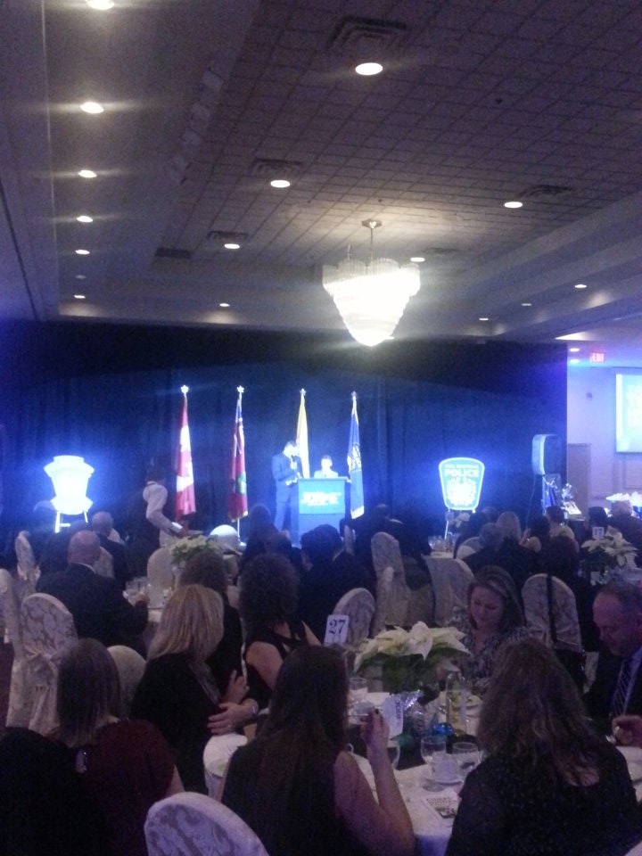 dlr1325's tweet photo. Its amazing how an 8 yr old can silence a room when they speak about having diabetes. #JDRF #Chiefsdinner https://t.co/qyFmgrVGub