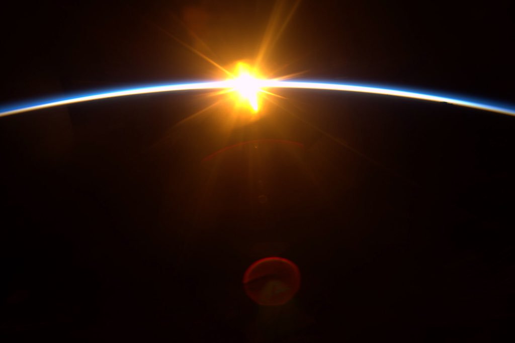 astro_kjell's tweet photo. A jewel of a sunset. https://t.co/Yh1MhRwS6D