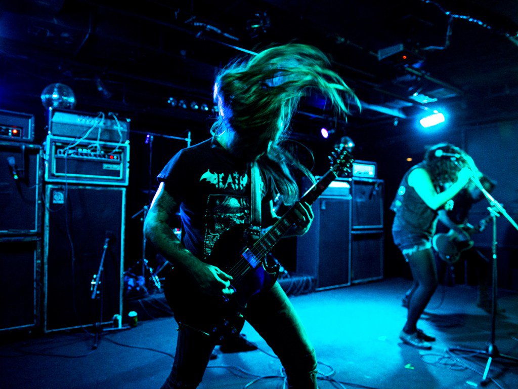 NotYourScene's tweet image. PHOTO SET / Windhand – Danava – Monolord – Dead Quiet – Hoopsnake  |  Oct 28th, 2015 notyourscene.ca/photo-set-wind…