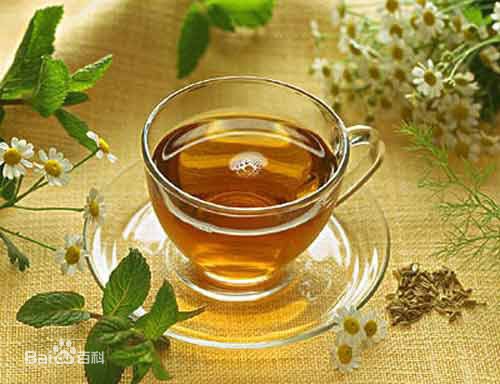 FairanTea_CH's tweet photo. 花茶(Scented tea)又名香片,即将植物的花或叶或其果实泡制而成的茶.其是利用茶善于吸收异味的特点，将有香味的鲜花和新茶一起闷，茶将香味吸收后再把干花筛除，制成的花茶香味浓郁，茶汤色深。图源来自：百度百科 #花茶 #再加工茶 https://t.co/GHBQyAHILT