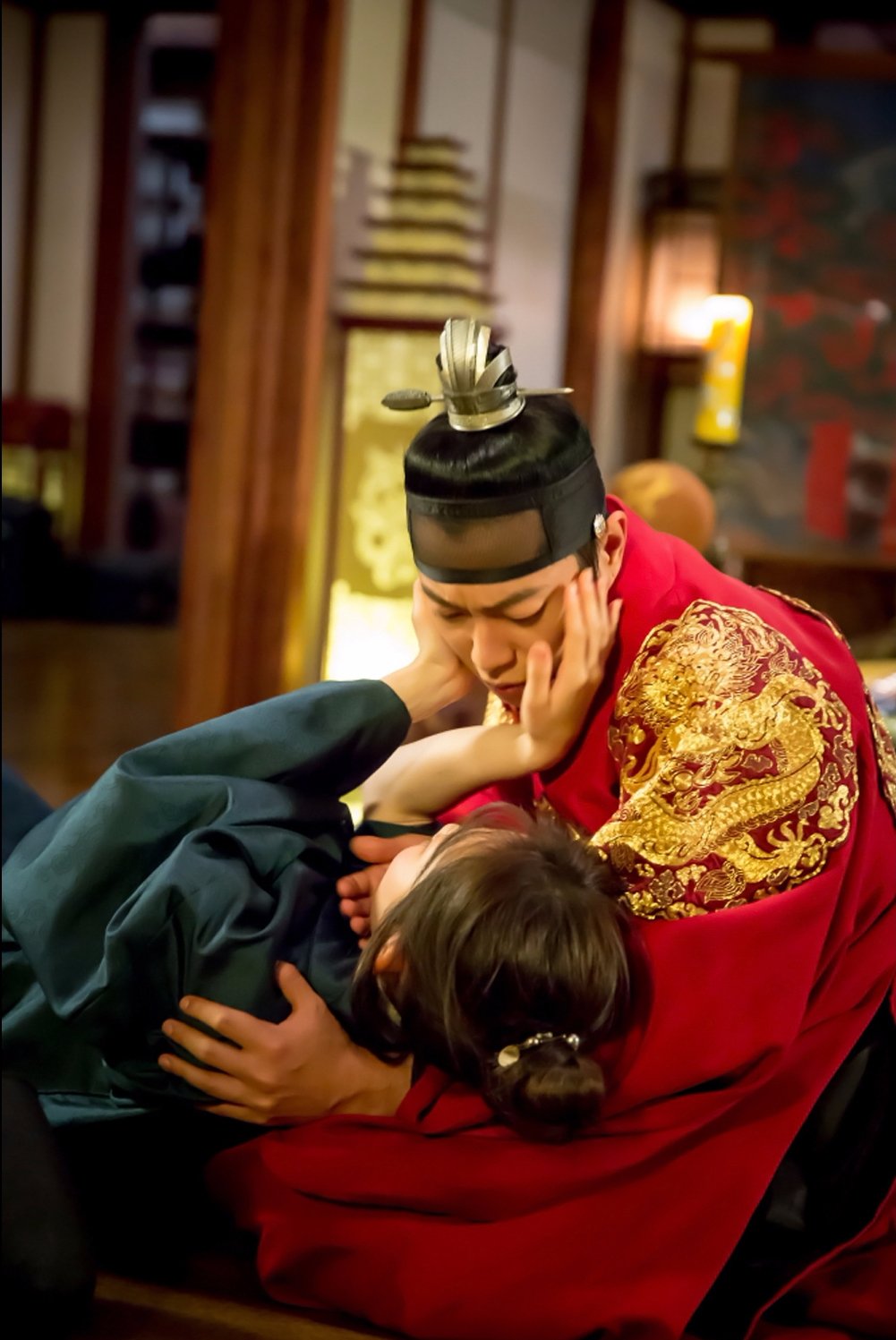 CUyVFJmXIAEMxAq.jpg:large