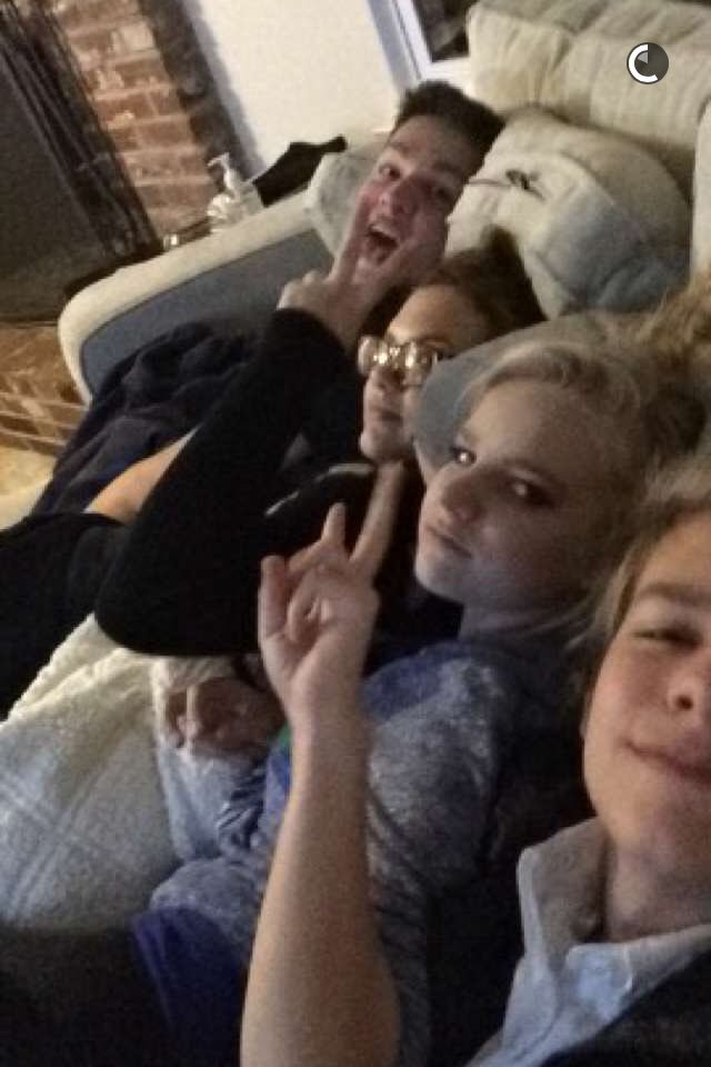 adriannaamooree's tweet photo. we spooned with 4 people #lit #stepcousins #isthatathing https://t.co/9YgXL1v7ew
