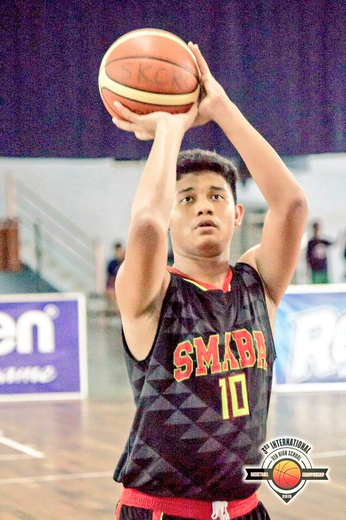 Sekolahkb's tweet photo. Out Basketball Team at Finals of 3rd Int' High School Basketball Championship in Malaysia.
#kharismabangsa #smaba https://t.co/LloO9LBp44
