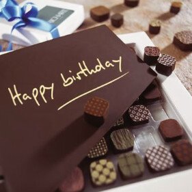 DhaLindsey's tweet photo. Selamat ulang tahun yaa cantik,barakallah fii umrik wa hayatik @nurulwahdah8 https://t.co/57ZFKHBdby