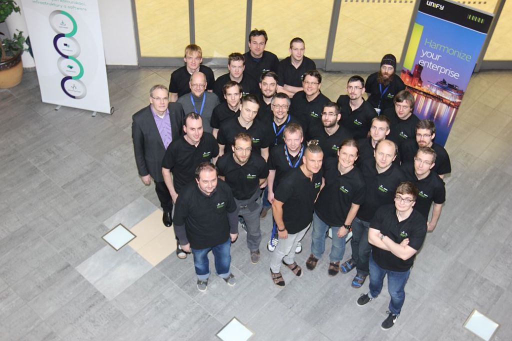Final day for #Ixperta at #CircuitHack. Only a few more hours for the 5 teams. Can't wait to see the results!