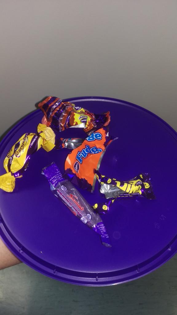 liamneesonins's tweet photo. @Santa_INS For every hour that passes the goodies get it you've been warned... https://t.co/rD6Lk8JXMc