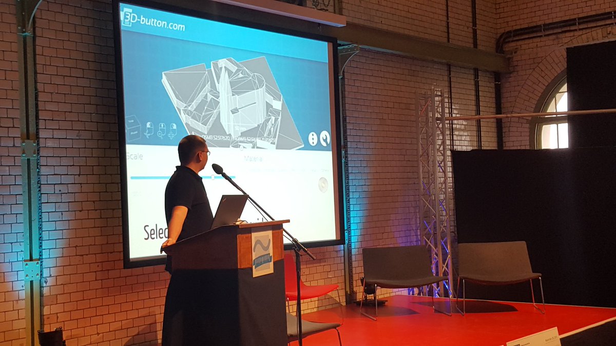 3yourmind's tweet photo. #3dbutton togehter with @OSMBuildings at @WhereBerlin. Get your street #3dprinted. #osmbuildings #3yourmind https://t.co/s7T8kB3fVd