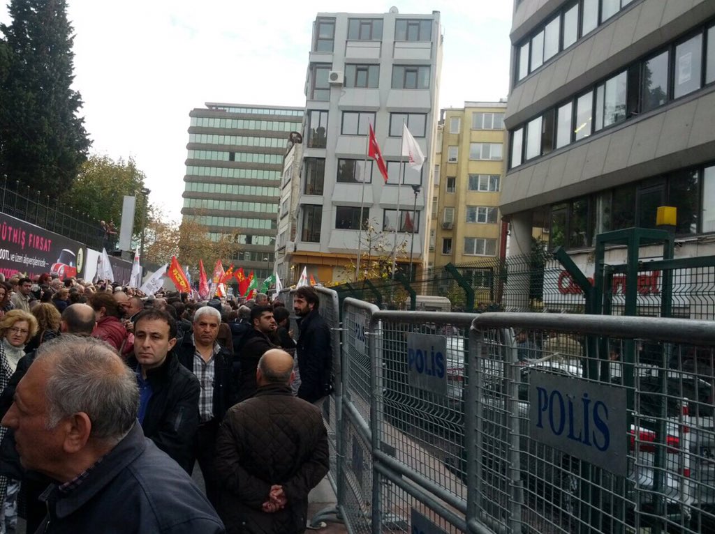 occupy_CHP's tweet photo. #Tutuklandık https://t.co/vOETi5yu95