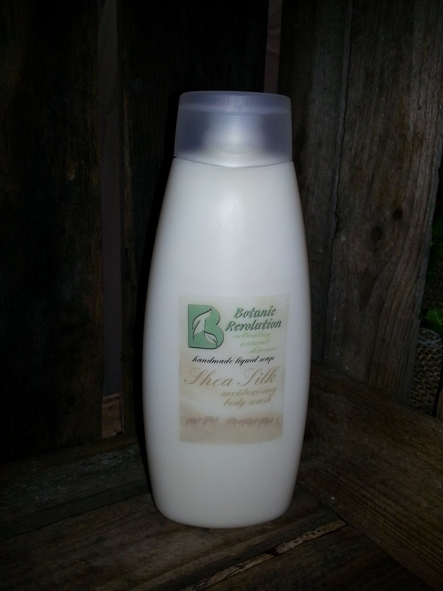 BotanicRev's tweet image. Back by popular demand Shea Silk liquid soap. #moisturising #wash #dryskin