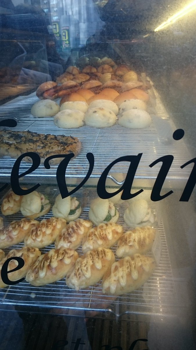 2525pearl's tweet photo. #Route 271bakery #R271 https://t.co/EEic2gcU4w