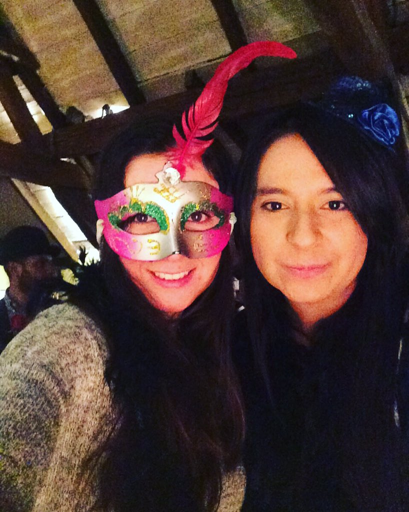 irsasa12's tweet photo. 👯 @_Semeolvido_ #HendricksSecretroom https://t.co/NczSM1Yyi7