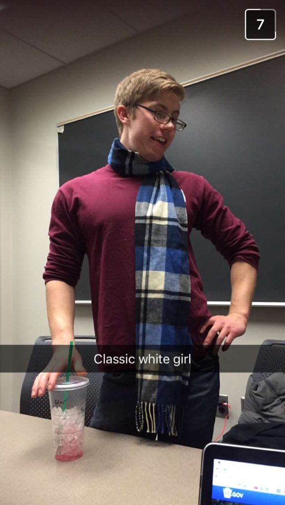 DominicRossini's tweet photo. I'm thankful for @jbondi7 and basic white girls https://t.co/2zIhjxeCHs