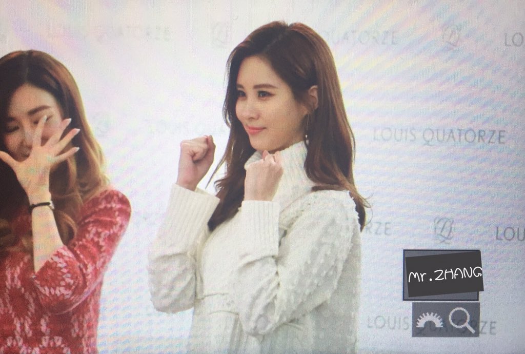 [PIC][27-11-2015]TaeTiSeo tham dự buổi Fansign cho thương hiệu "Louis Quartoze" tại Lotte Department Store Busan vào chiều nay CUzLnWcUsAACmWs