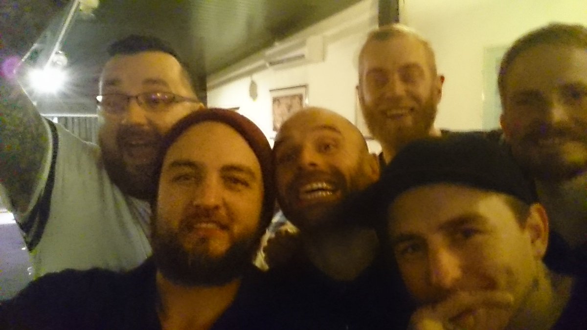 Thanks <a href="/MikieMikephys/">mikepreston.eth</a> <a href="/paulwarne16/">Paul Warne</a> &amp; <a href="/Currie82/">Rachael Currie 🍯 👿</a> for being gracious with me talking #RUFC at the #BMTH gig. Top lads