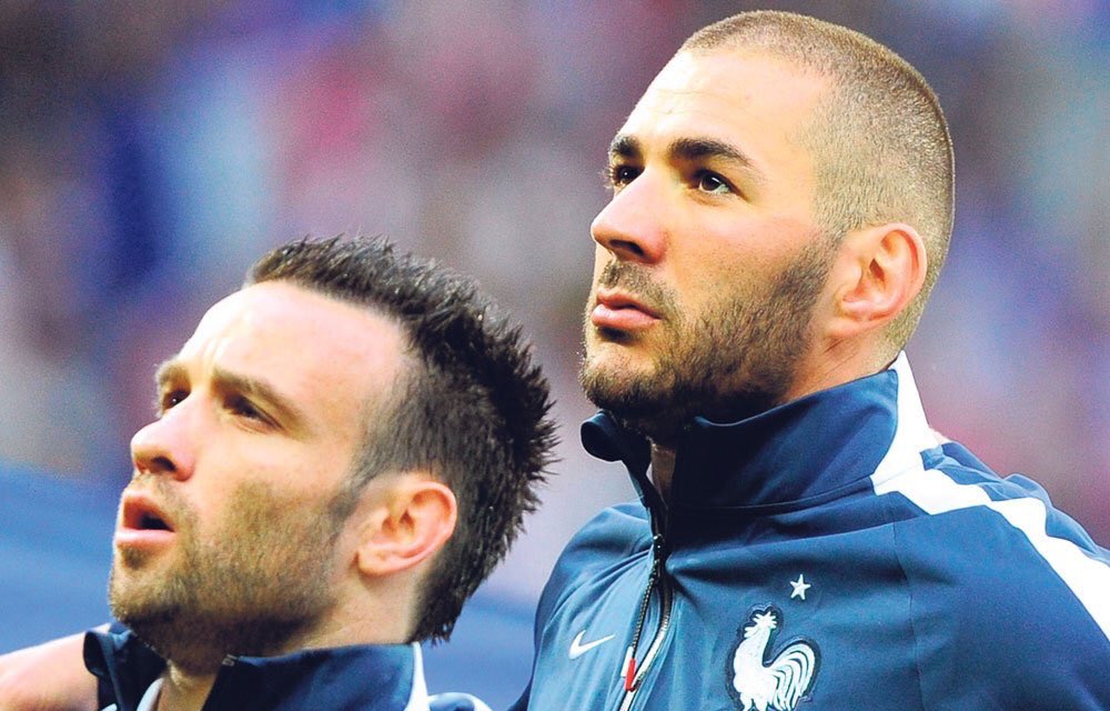 ActuFoot_'s tweet photo. Valbuena: "Je suis plus que déçu par Karim. C'est un manque de respect. J'ai l’impression d'être pris pour un con" https://t.co/GmtqWEHUxv