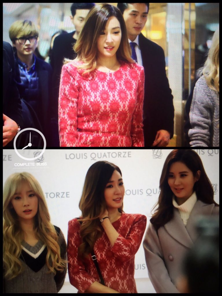 [PIC][27-11-2015]TaeTiSeo tham dự buổi Fansign cho thương hiệu "Louis Quartoze" tại Lotte Department Store Busan vào chiều nay CUzW_WaUsAEI4xU