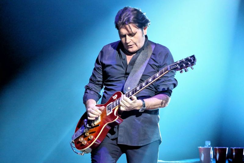 Happy Birthday to the legend that is Charlie Burchill 