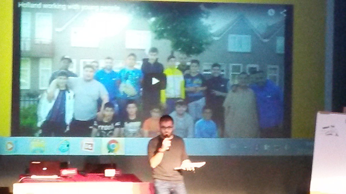 Arnau Del Santo tweet media