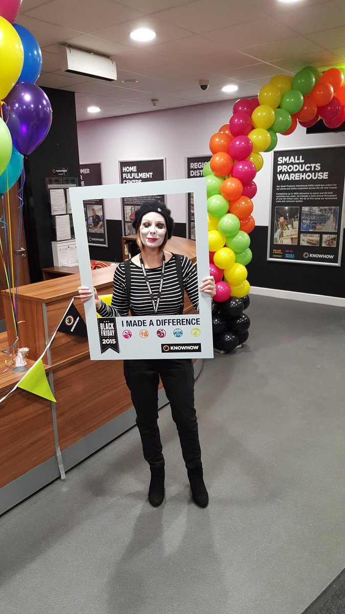 KHWarehouseOps's tweet photo. Black Friday Fun! #knowhow #newark #placetobe https://t.co/oX8QMOEd5d