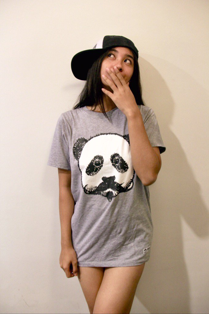 Insomnia, cotton combed 30s discharge 140.000,-