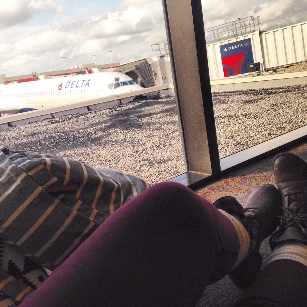 teakaydee's tweet photo. Love to travel -- 

#travel #livetofly #comeflywithme #livetotravel https://t.co/XtyxIUhxUR