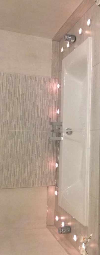 CBcaela's tweet photo. Bath 😍😍😍 https://t.co/F5bGhWErSq
