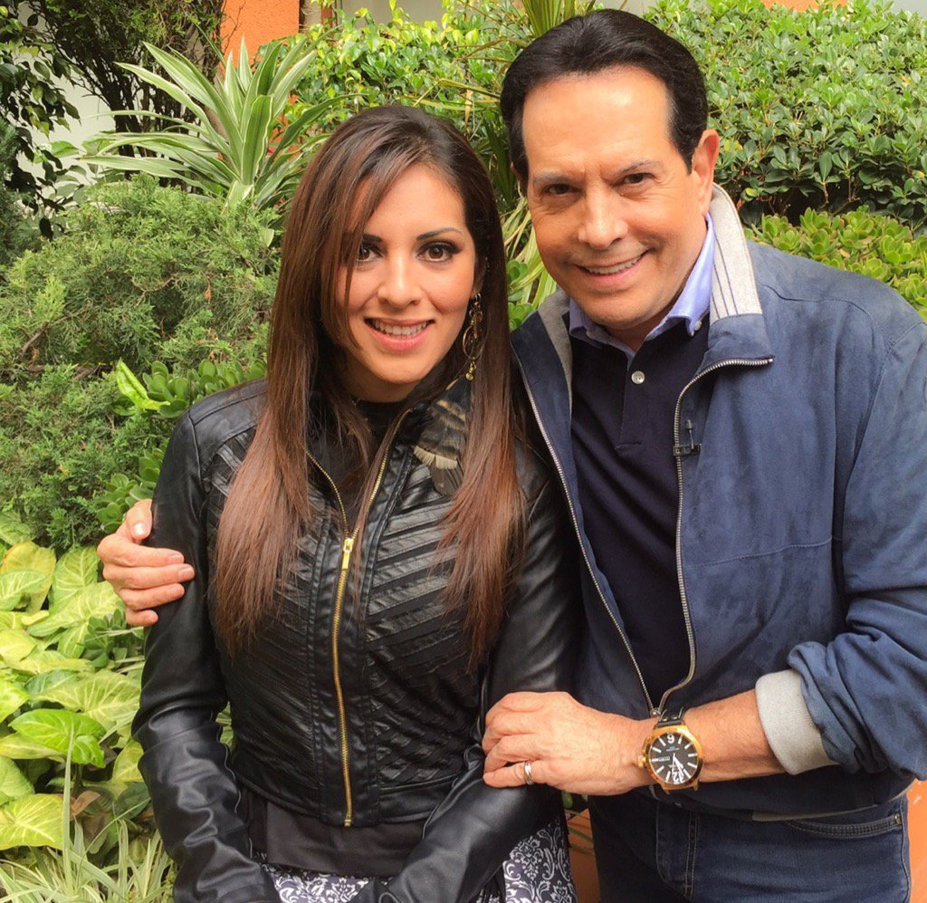 Pepillo_Origel's tweet photo. Este miércoles no te pierdas Derecho de Admisión! Entrevista buenísima con @shiracasar de #BigBrotherMexico https://t.co/4uA5ESbdDz