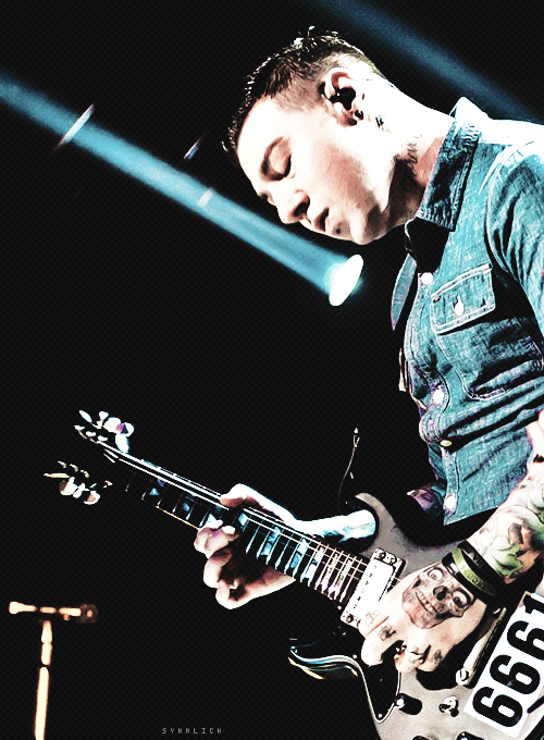 Happy birthday Zacky Vengeance 