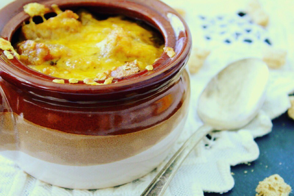 J'ai partagé sur mon blogue ma recette de soupe à l'oignon avec le pain <a href="/stmethode/">St-Méthode</a>!! Allez y jeter un coup d'oeil!