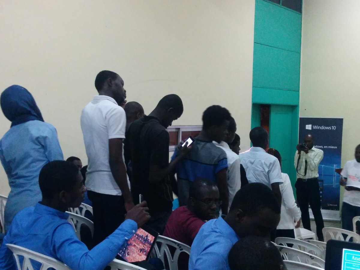 ehoumanaudrey's tweet photo. Une vue des porteurs de projets !
Hmmmm 
#swabidjan #swabidjan15 https://t.co/4tCVpFWX8H