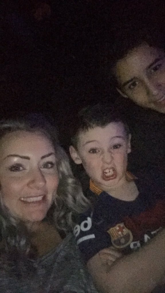 amanda_b_s82's tweet photo. #Key103ChristmasLive https://t.co/DL5vPJEZI7