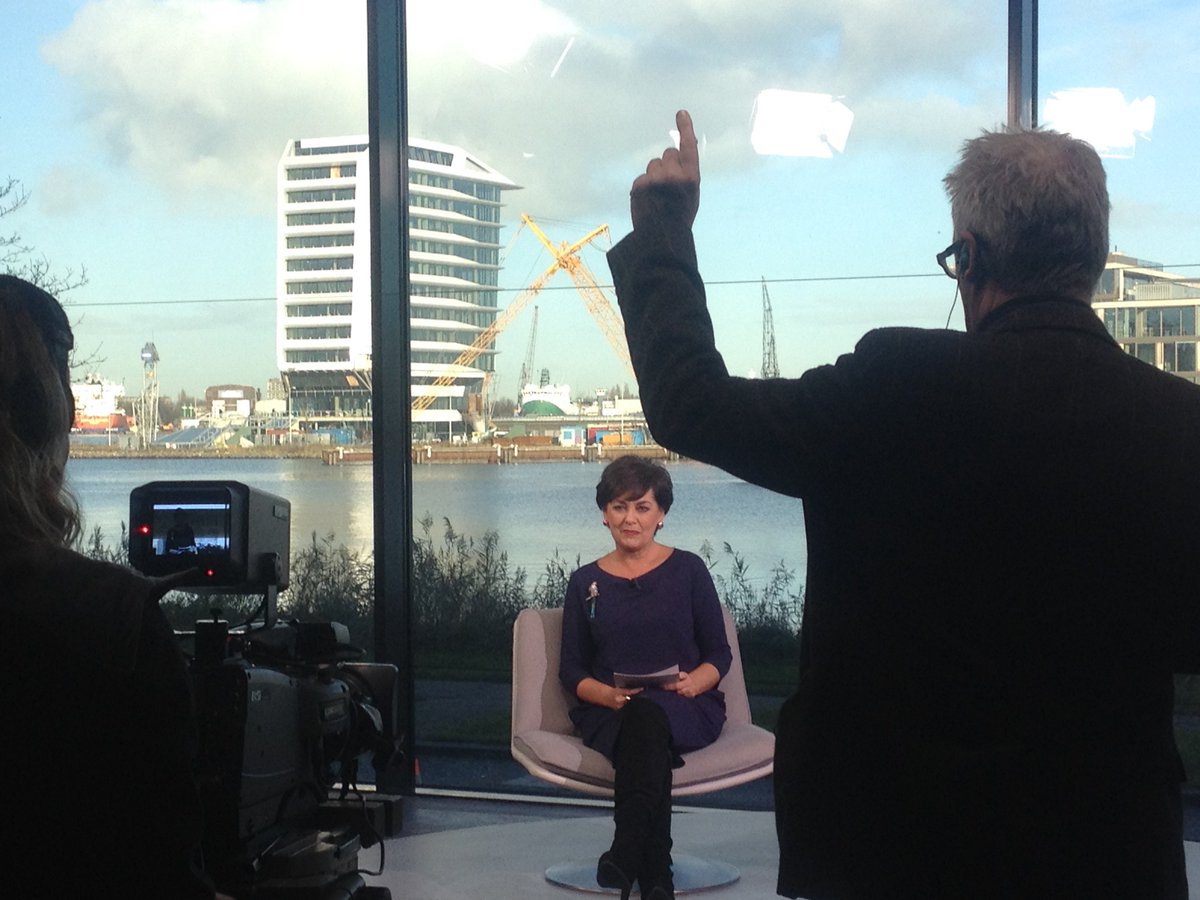 SchepperCo's tweet image. Morgen zaterdag 12 december 17.10 #NPO2 allerlaatste uitzending Schepper&amp;amp;Co! @jacobinedc_geel bedankt haar gasten..