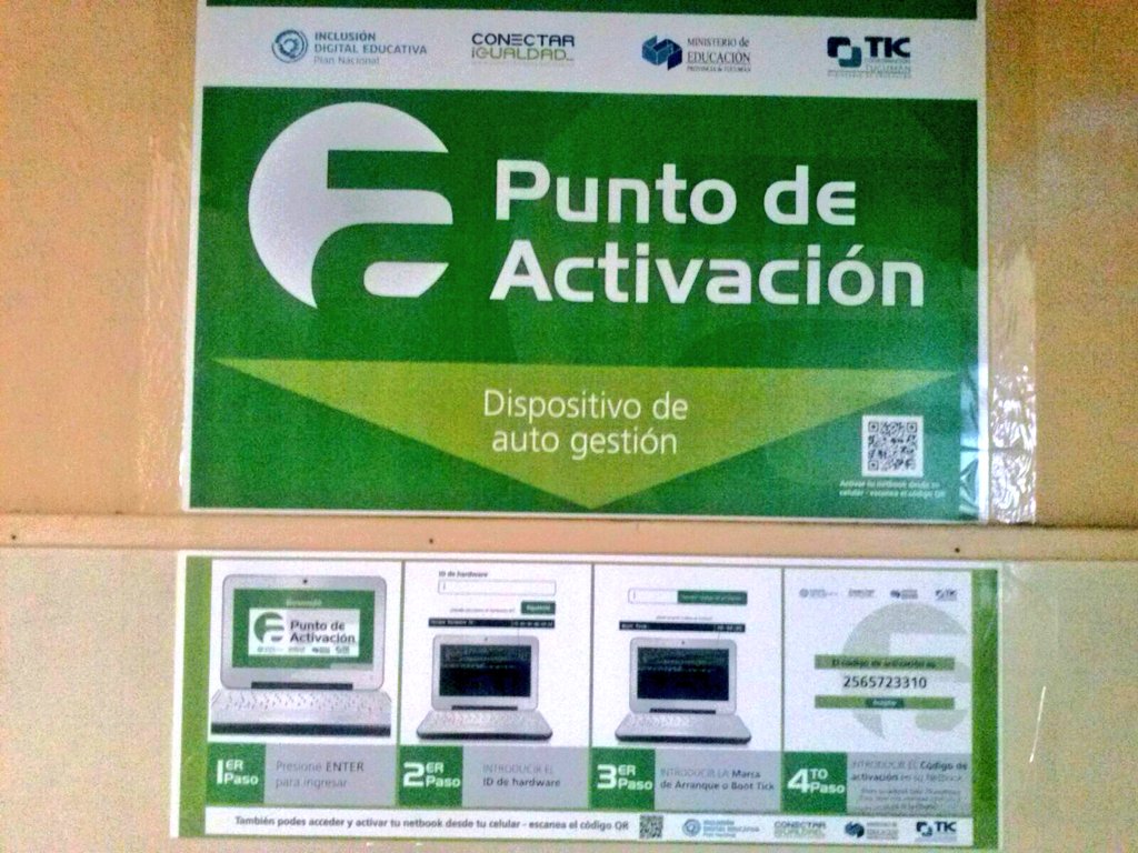 Circuito2TIC's tweet photo. Instalación de Punto de Activación en la Esc. Técnica N° 3 Juan B. Terán https://t.co/IpLyoYmAl8