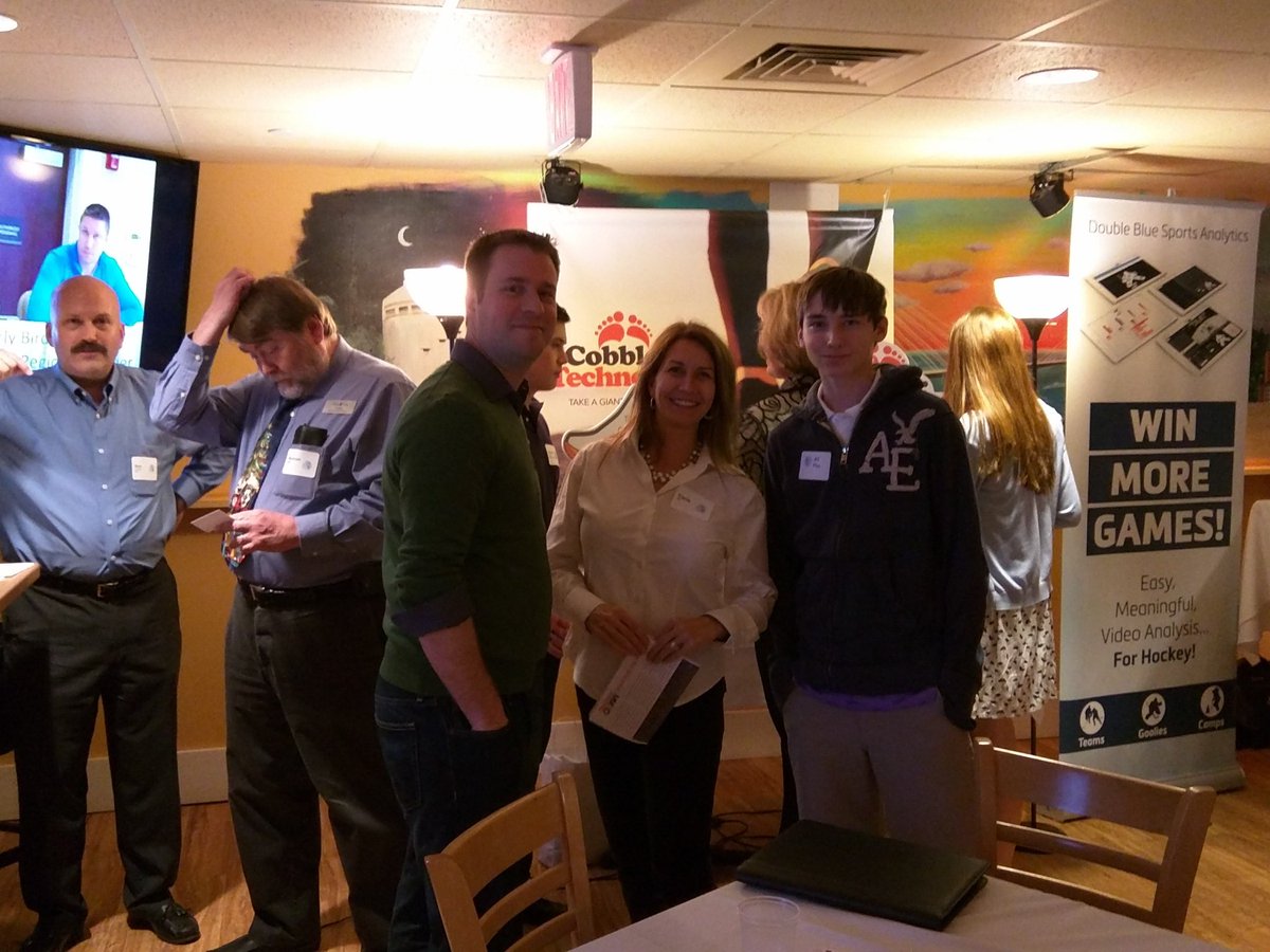 CobTec's tweet photo. The crowds are growing. #cobtec #scratchpaddemo https://t.co/sxyWJK2YfU