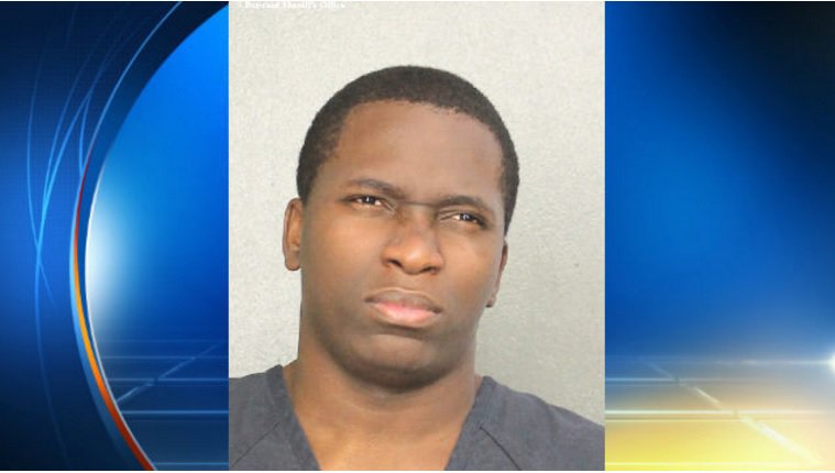 4 arrested in connection with Pompano Beach death outside club bit.ly/1RJkXKU?utm_me… https://t.co/N50naupmTH