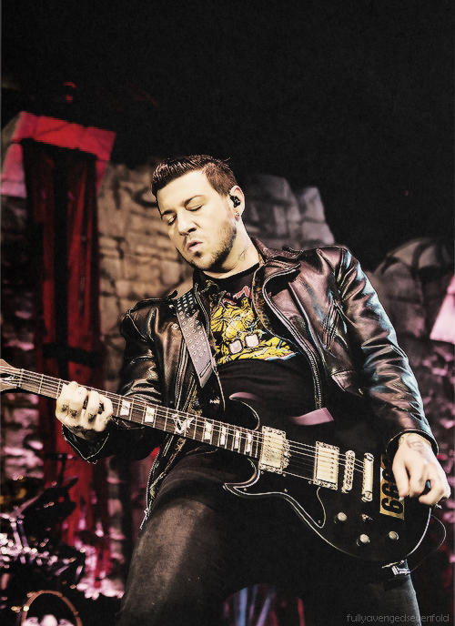 Happy Birthday, Zacky Vengeance! Nessa sexta (11) o guitarrista do Avenged Sevenfold completa seus 34 anos de idade. 