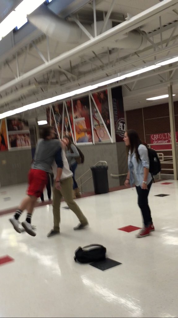 mr_worley_'s tweet photo. When you haven't seen your best friend in a week https://t.co/kRUbiHOcOx