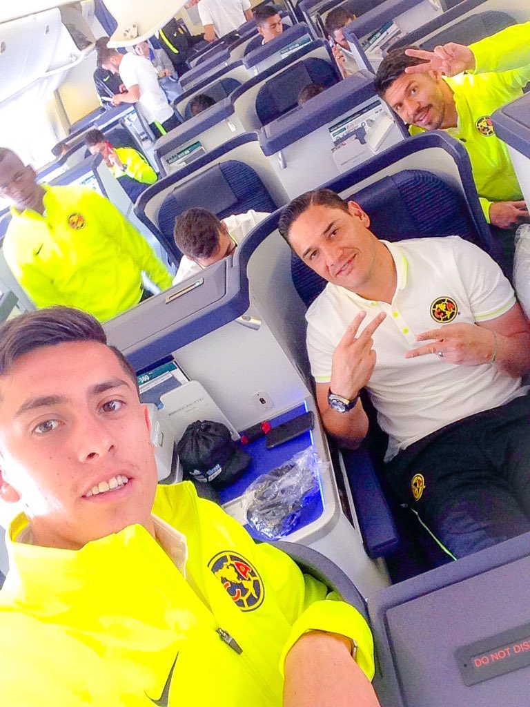 israeldavalos's tweet photo. #japon #MundialDeClubes 🇯🇵🇯🇵⚽️ https://t.co/NRIxXVMTgb