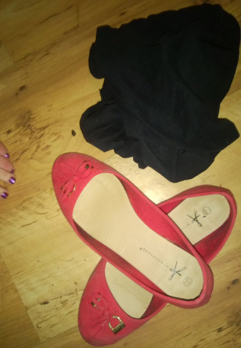 Miss Cheeky Feet (@MissCheekyFeet) / Posts / X, image size:833x1200