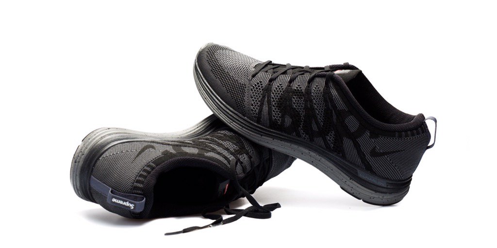 nike flyknit lunar 1 supreme