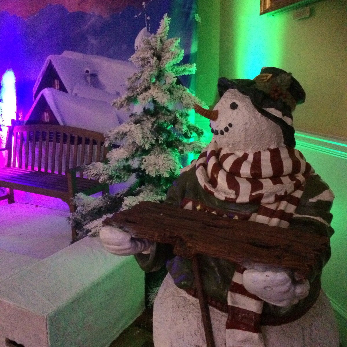 All_AboutVenues's tweet image. This is how AAV theme a Christmas Party! #eventprofs #topclient