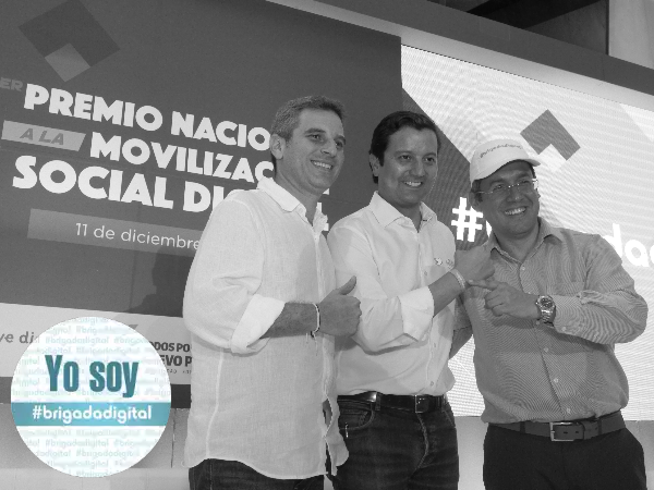 arttesano's tweet photo. Cierre #PremioMSD #BrigadaDigital #CD2015 https://t.co/9f8OgaXeYJ https://t.co/h82AoxY2vF
